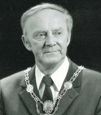 Philipp Schumpp (1913-1992), 1. Bürgermeister des Marktes Garmisch-Partenkirchen 1966-1978, Vorsitzender des Ortsvereins 1956 bis 1966